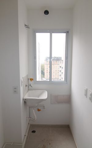 Apartamento à venda com 38m², 2 quartos e sem vagaSala / Cozinha