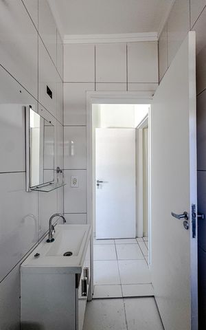 Casa para alugar com 100m², 3 quartos e 2 vagas Casa para alugar com 100m², 3 quartos e 2 vagasBanheiro da Suíte