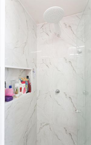 Apartamento à venda com 96m², 2 quartos e 1 vaga Apartamento à venda com 96m², 2 quartos e 1 vagaBanheiro