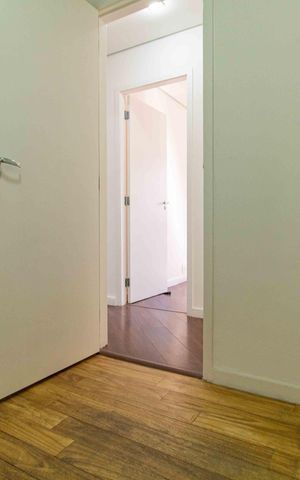 Apartamento à venda com 118m², 3 quartos e 2 vagas Apartamento à venda com 118m², 3 quartos e 2 vagasQuarto 2