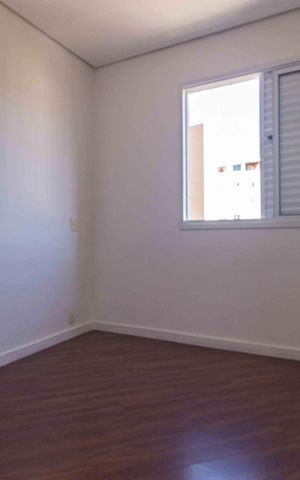 Apartamento à venda com 118m², 3 quartos e 2 vagas Apartamento à venda com 118m², 3 quartos e 2 vagasSuíte