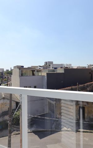 Casa à venda com 140m², 2 quartos e 3 vagasSacada da Suíte 1