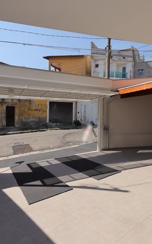 Casa à venda com 140m², 2 quartos e 3 vagasGaragem