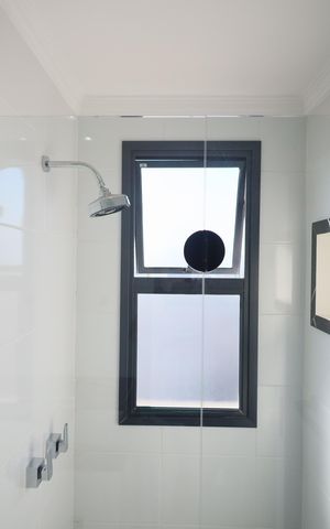 Apartamento à venda com 73m², 3 quartos e 2 vagasBanheiro da Suíte 1