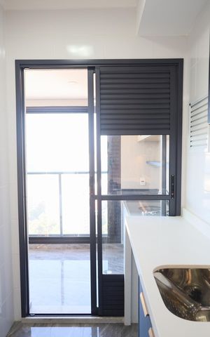 Apartamento à venda com 73m², 3 quartos e 2 vagasCozinha e Área de Serviço