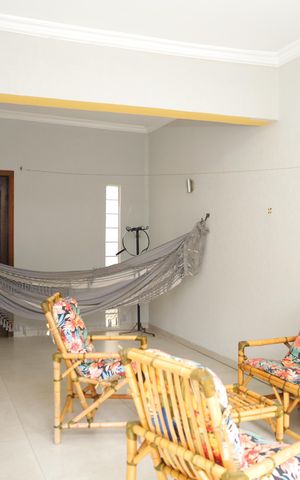 Casa à venda com 338m², 4 quartos e 4 vagasHall de entrada