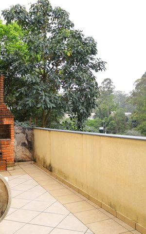 Casa à venda com 338m², 4 quartos e 4 vagasQuintal com churrasqueira