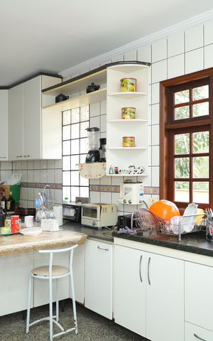 Casa à venda com 338m², 4 quartos e 4 vagasCozinha