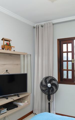 Casa à venda com 338m², 4 quartos e 4 vagasQuarto 2