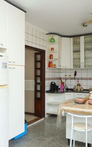 Casa à venda com 338m², 4 quartos e 4 vagasCozinha