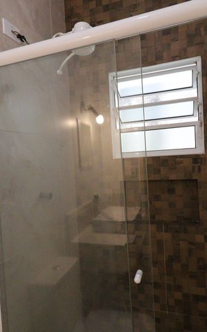 Casa à venda com 150m², 4 quartos e 2 vagasBanheiro 2