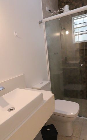 Casa à venda com 150m², 4 quartos e 2 vagasBanheiro 2