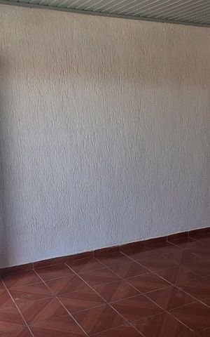 Casa para alugar com 70m², 2 quartos e 1 vaga Casa para alugar com 70m², 2 quartos e 1 vagaSala