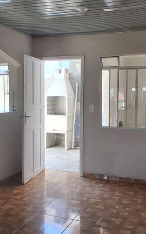 Casa para alugar com 70m², 2 quartos e 1 vaga Casa para alugar com 70m², 2 quartos e 1 vagaSala