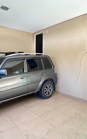 Casa à venda com 238m², 3 quartos e 3 vagas Casa à venda com 238m², 3 quartos e 3 vagasGaragem