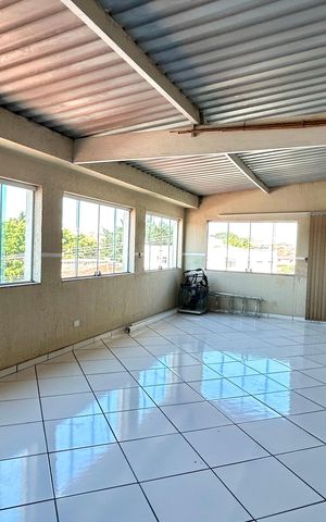 Casa à venda com 238m², 3 quartos e 3 vagas Casa à venda com 238m², 3 quartos e 3 vagasÁrea de Serviço