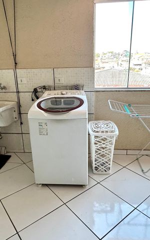 Casa à venda com 238m², 3 quartos e 3 vagas Casa à venda com 238m², 3 quartos e 3 vagasÁrea de Serviço