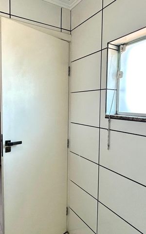 Casa à venda com 238m², 3 quartos e 3 vagas Casa à venda com 238m², 3 quartos e 3 vagasBanheiro da Suíte 1