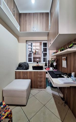Apartamento à venda com 90m², 2 quartos e 1 vaga Apartamento à venda com 90m², 2 quartos e 1 vagaEscritório