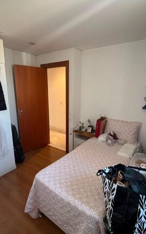 Apartamento à venda com 294m², 4 quartos e 3 vagas