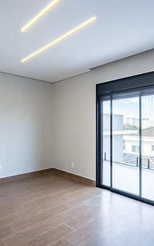 Casa de condomínio à venda com 319m², 4 quartos e 4 vagas