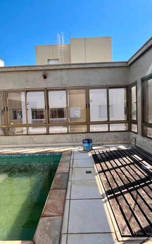 Apartamento à venda com 360m², 4 quartos e 3 vagas Apartamento à venda com 360m², 4 quartos e 3 vagasPiscina