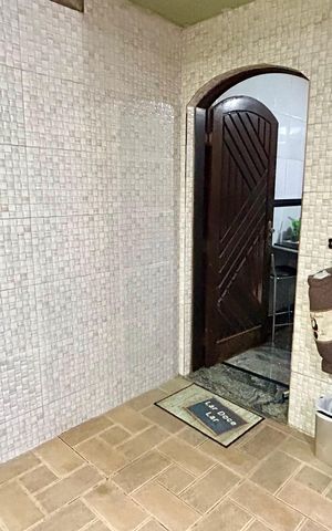 Casa à venda com 200m², 2 quartos e 4 vagas Casa à venda com 200m², 2 quartos e 4 vagasÁrea de Serviço