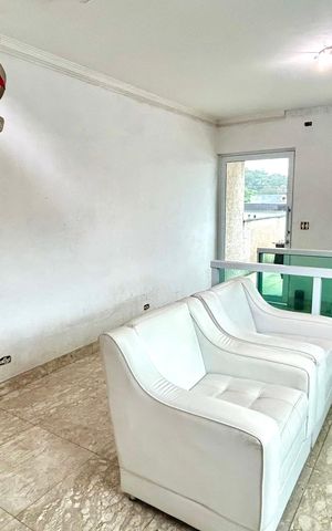 Casa à venda com 200m², 2 quartos e 4 vagas Casa à venda com 200m², 2 quartos e 4 vagasSala 2