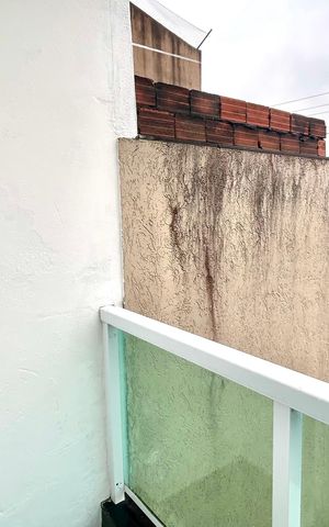 Casa à venda com 200m², 2 quartos e 4 vagas Casa à venda com 200m², 2 quartos e 4 vagasSacada da Suíte 1