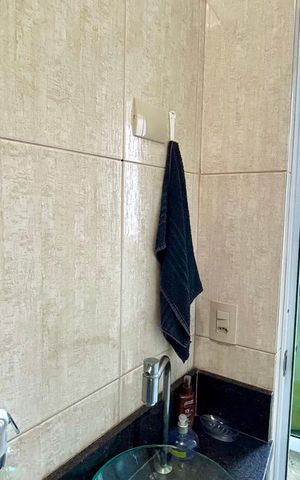 Casa à venda com 200m², 2 quartos e 4 vagas Casa à venda com 200m², 2 quartos e 4 vagasBanheiro 1