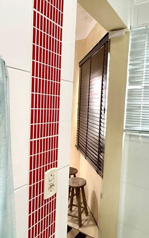 Casa à venda com 200m², 2 quartos e 4 vagas Casa à venda com 200m², 2 quartos e 4 vagasBanheiro da Suíte 1