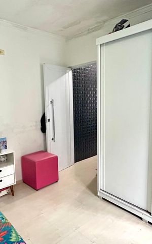 Casa à venda com 200m², 2 quartos e 4 vagas Casa à venda com 200m², 2 quartos e 4 vagasQuarto Suíte 2
