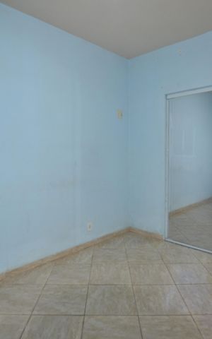 Casa para alugar com 55m², 2 quartos e sem vagaSala