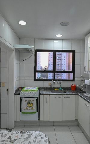 Apartamento para alugar com 103m², 4 quartos e 2 vagasCozinha