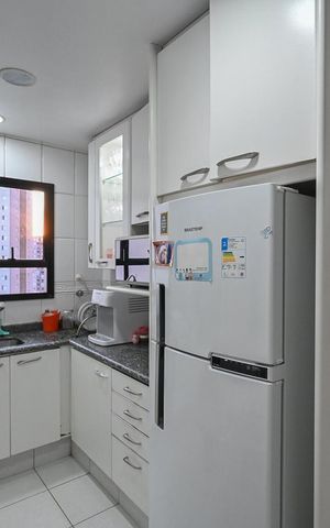 Apartamento para alugar com 103m², 4 quartos e 2 vagasCozinha