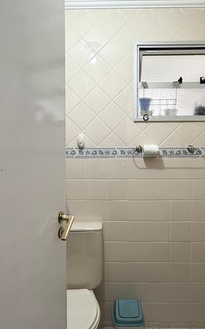 Apartamento para alugar com 85m², 3 quartos e 1 vaga Apartamento para alugar com 85m², 3 quartos e 1 vagaBanheiro Social