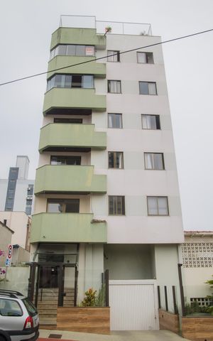 Apartamento para alugar com 188m², 4 quartos e 2 vagas Apartamento para alugar com 188m², 4 quartos e 2 vagasFachada