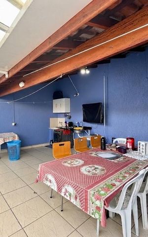 Casa à venda com 112m², 2 quartos e 2 vagasQuintal