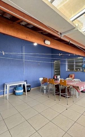 Casa à venda com 112m², 2 quartos e 2 vagasQuintal