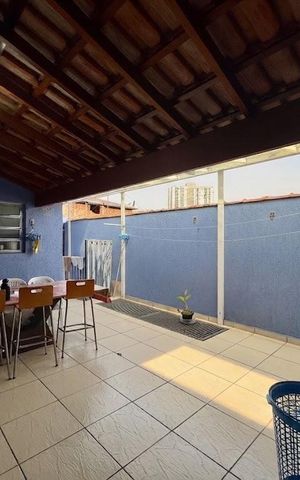 Casa à venda com 112m², 2 quartos e 2 vagasQuintal