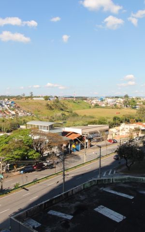 Apartamento para alugar com 85m², 2 quartos e 2 vagasSacada
