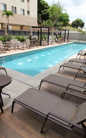 Apartamento para alugar com 85m², 2 quartos e 2 vagasÁrea comum - Piscina