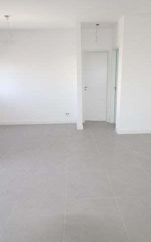 Apartamento para alugar com 85m², 2 quartos e 2 vagasSala