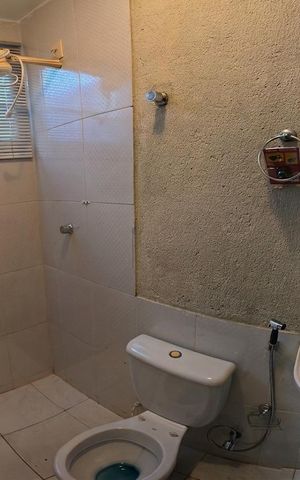 Casa de condomínio à venda com 230m², 4 quartos e 4 vagas Casa de condomínio à venda com 230m², 4 quartos e 4 vagasBanheiro