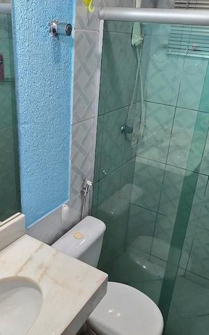 Casa de condomínio à venda com 230m², 4 quartos e 4 vagas Casa de condomínio à venda com 230m², 4 quartos e 4 vagasBanheiro