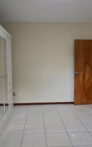 Casa de condomínio à venda com 230m², 4 quartos e 4 vagas Casa de condomínio à venda com 230m², 4 quartos e 4 vagasQuarto