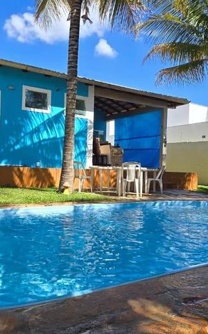 Casa de condomínio à venda com 230m², 4 quartos e 4 vagas Casa de condomínio à venda com 230m², 4 quartos e 4 vagasÁrea externa