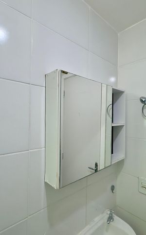 Apartamento à venda com 50m², 2 quartos e 1 vaga Apartamento à venda com 50m², 2 quartos e 1 vagaBanheiro