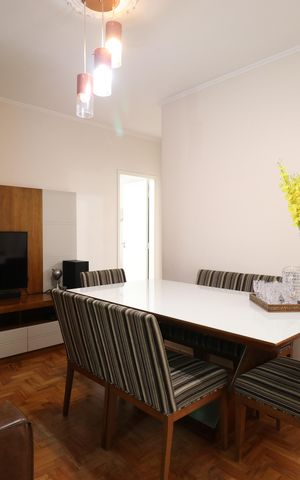 Apartamento à venda com 74m², 2 quartos e sem vagaSala 