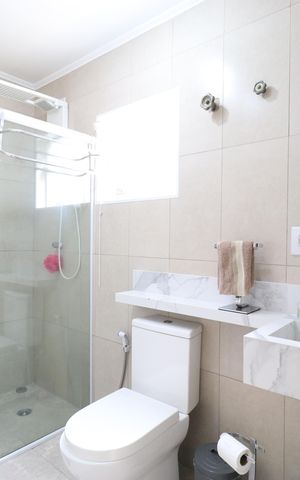 Apartamento à venda com 74m², 2 quartos e sem vagaBanheiro 